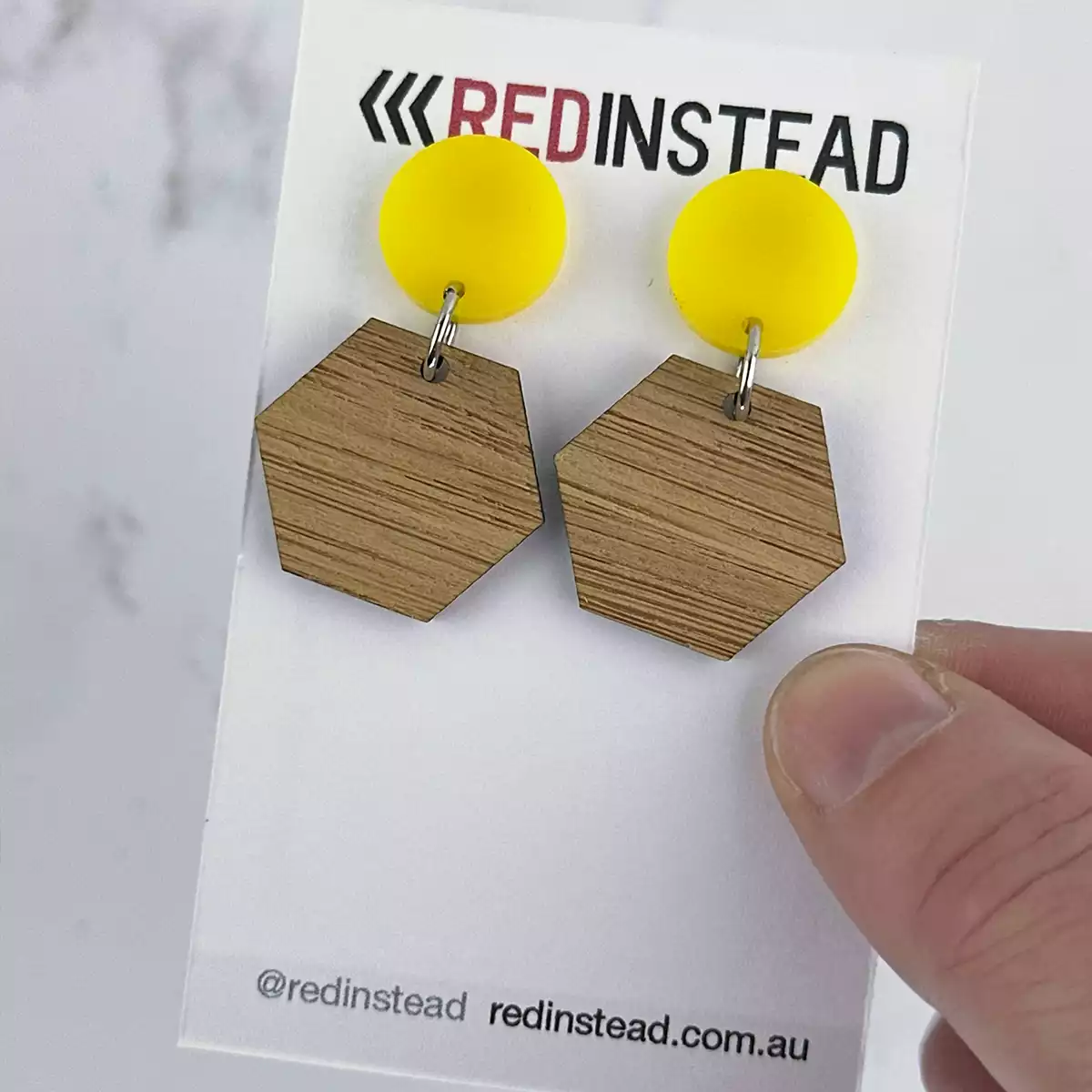 ER006-product-earrings-yellow-circle-bamboo-hexagon-3