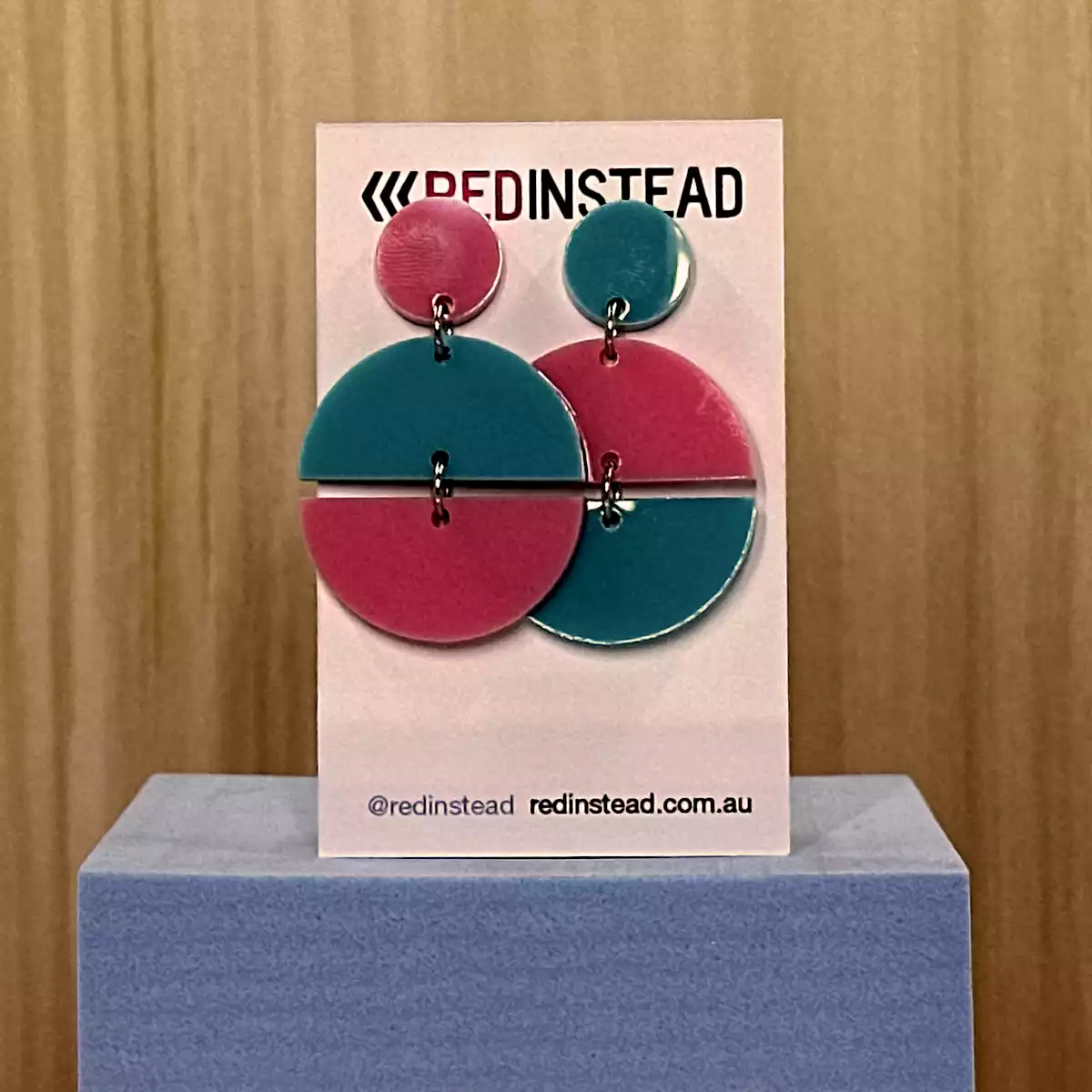 ER007-product-earrings-pink-blue-circles-1