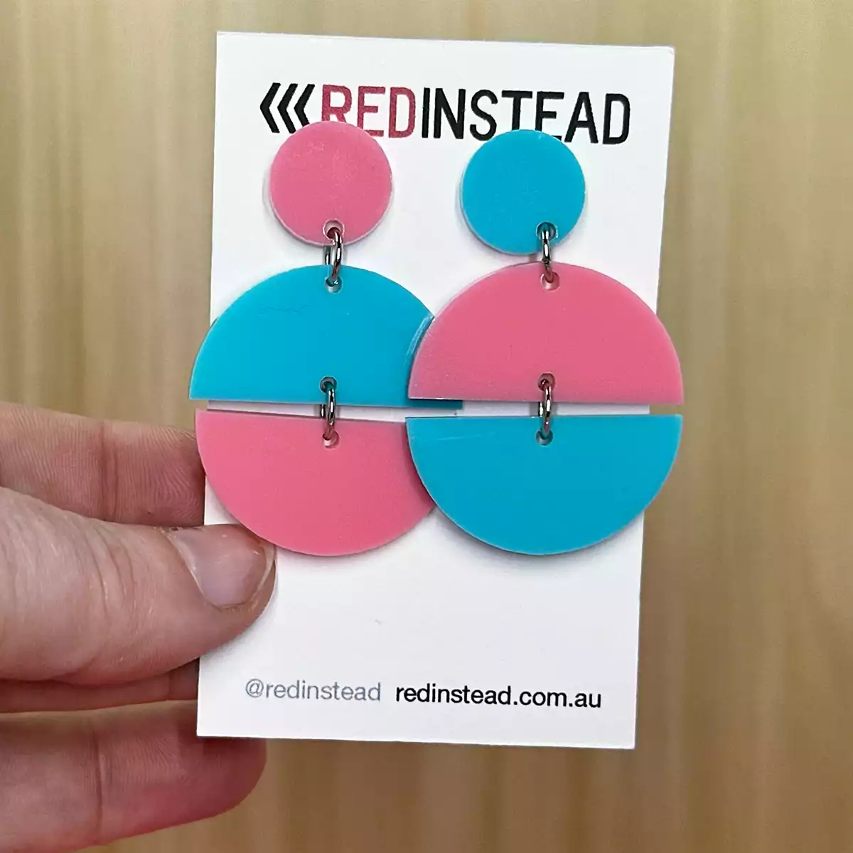 ER007-product-earrings-pink-blue-circles-2