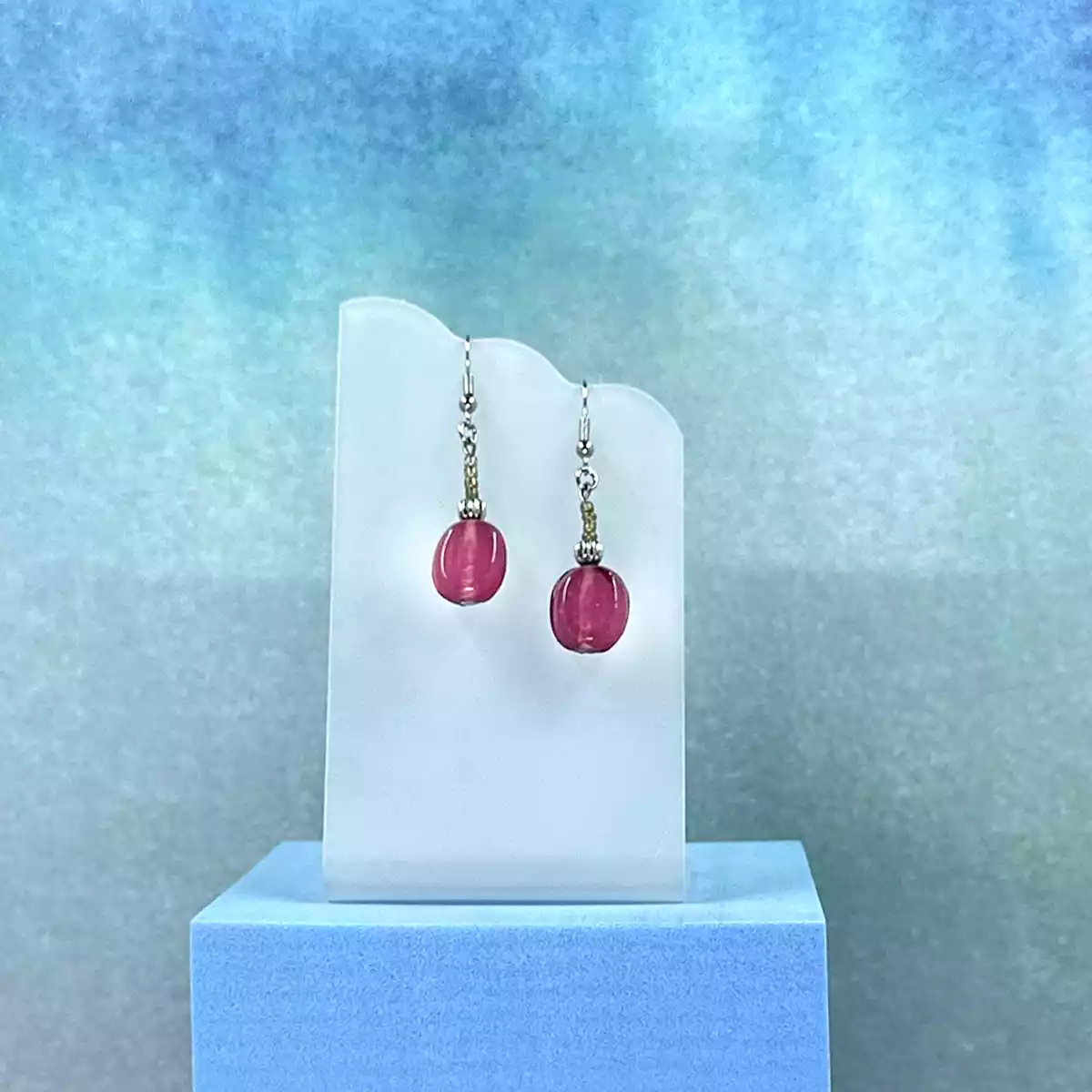 ER02-product-earrings-glass-beads-dangle-red-4