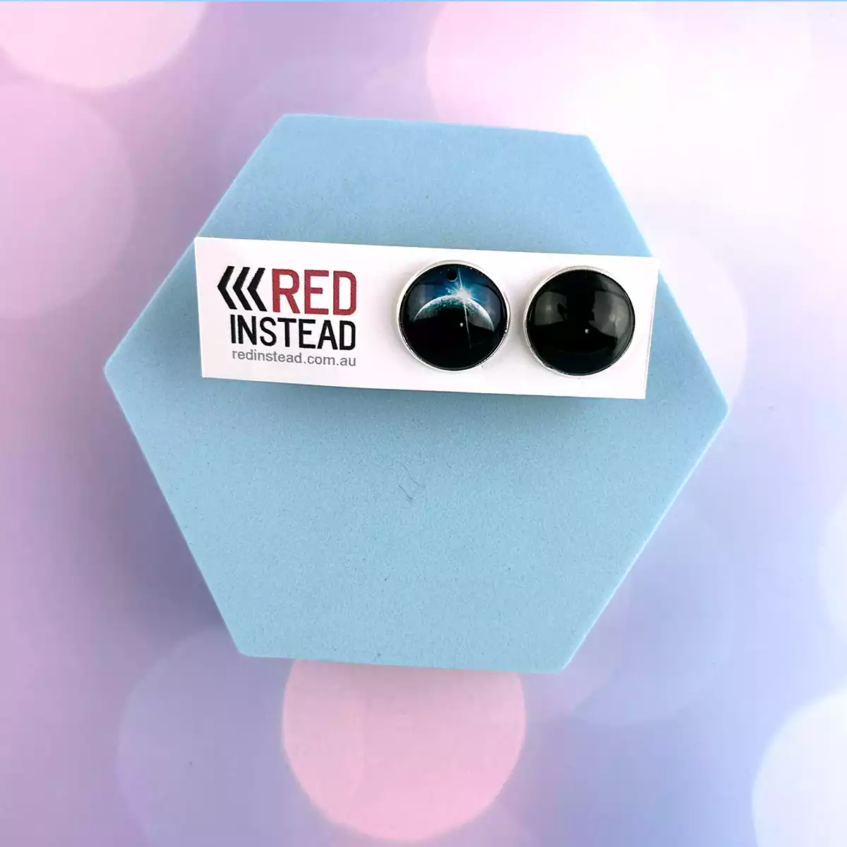 ER042-product-earrings-large-cabachon-moon-2