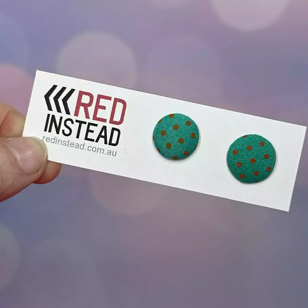 ER047-GO-product-earrings-fabric-green-orange-dots-2
