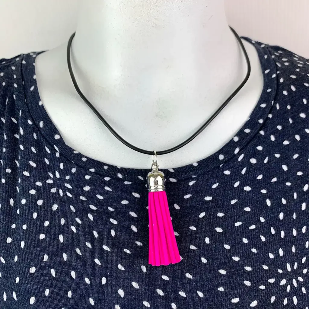 NL025-FP-product-necklace-fuschia-pink-tassel-black-cord-2
