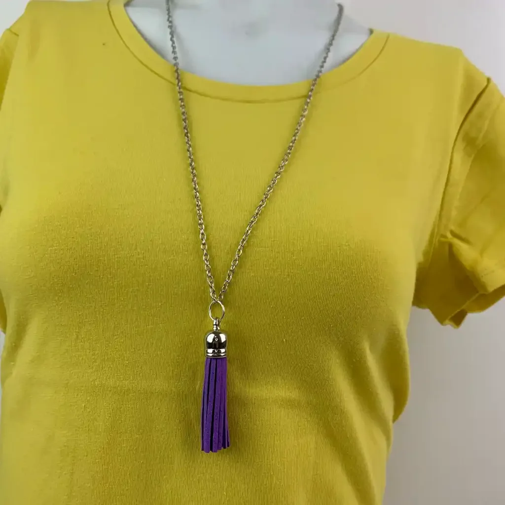 NL026-PP-product-necklace-purple-tassel-long-chain-1